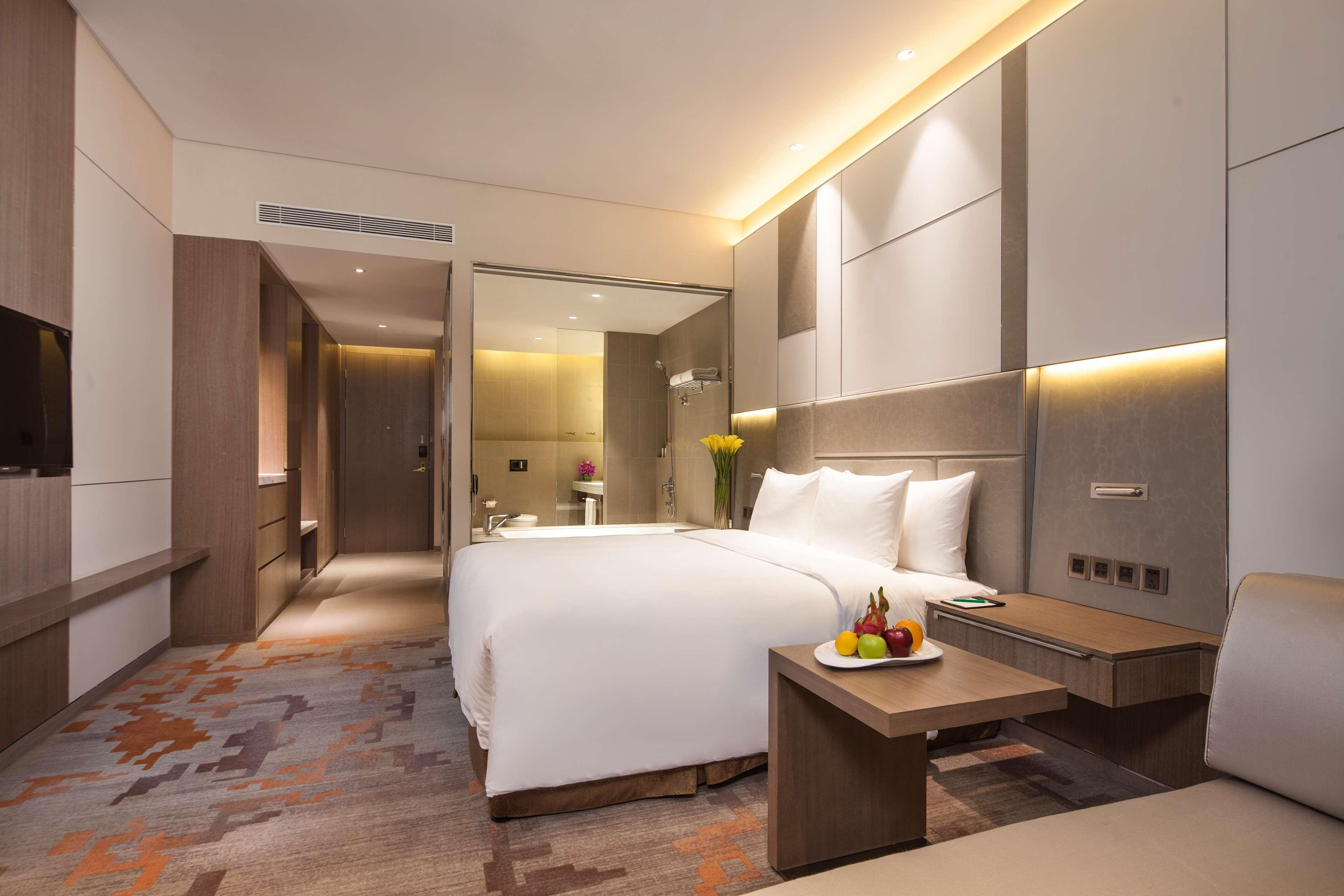 Radisson Exhibition Center Hotel Shanghai