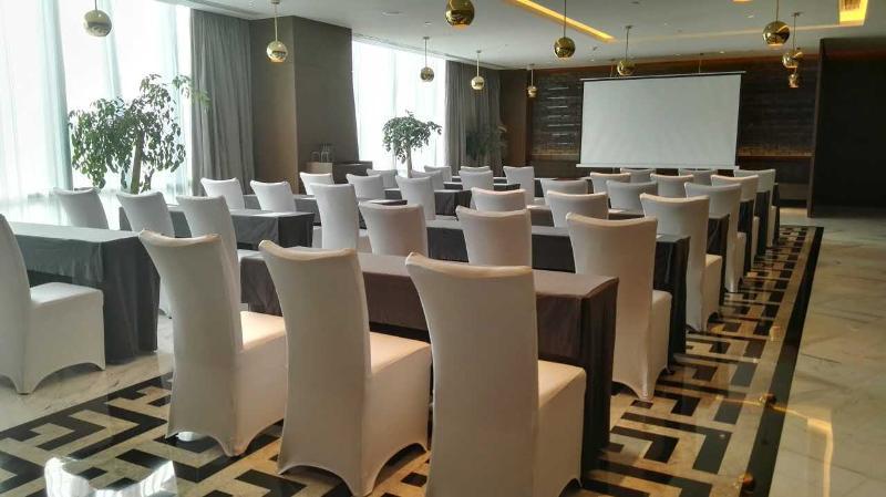 Radisson Exhibition Center Hotel Shanghai